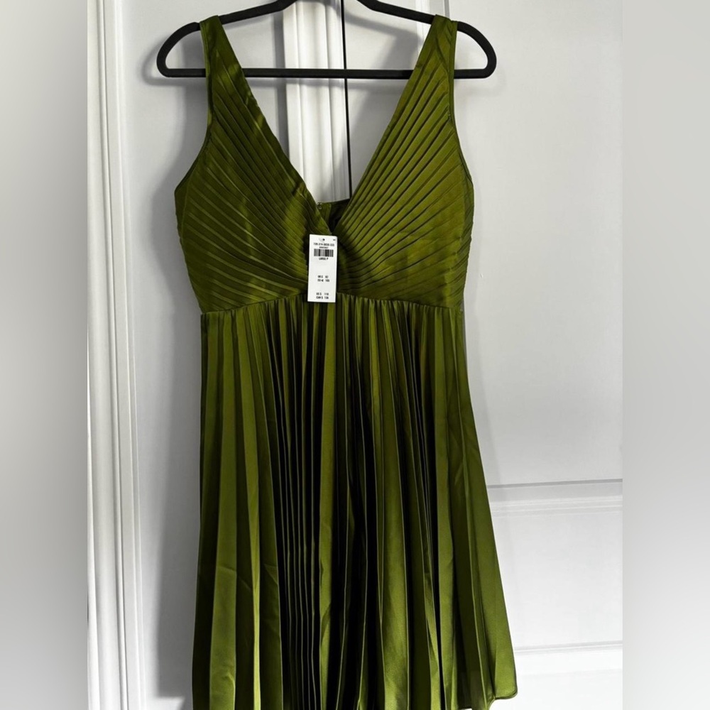 Abercrombie & Fitch Olive Green Giselle Pleated Mini Dress